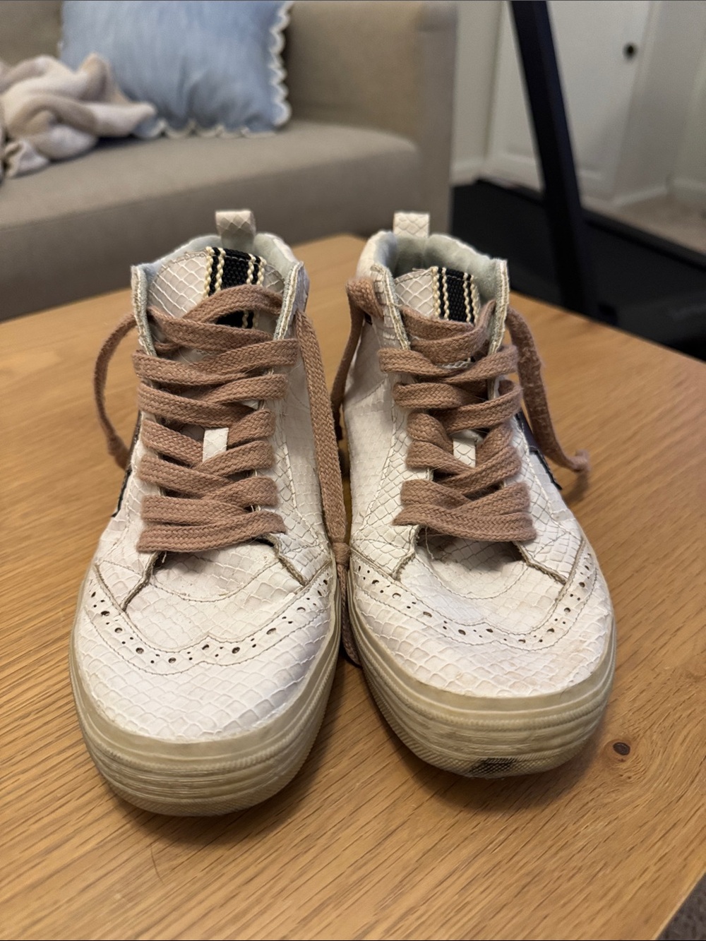 High Top Star Accent Sneakers in Cream and Taupe - Picture 2 of 7